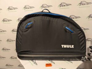 PXL_20260424_172526208_scaled.jpg Thule RoundTrip Pro walizka rowerowa