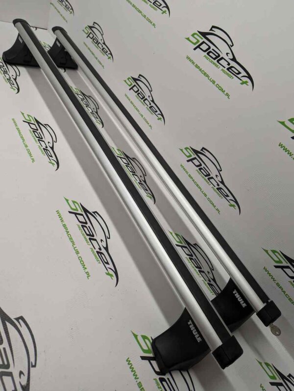 PXL_20241120_074506422_scaled-39.jpg Bagaznik dachowy Thule Aerobar 861 + Kit 141412 + Stopy 750