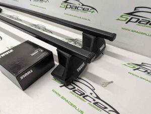 Bagaznik dachowy Thule SquareBar 761 + Kit 145051 + Stopy 7105