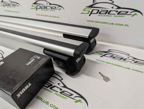 PXL_20260208_054925150_scaled.jpg Bagaznik dachowy Thule WingBar 963 + Stopy 7104