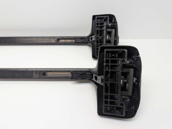 Bagaznik dachowy Thule SquareBar EVO 7122 + Kit 141337 + Stopy 754