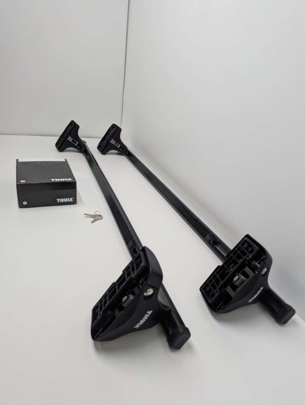 Bagaznik dachowy Thule SquareBar EVO 7122 + Kit 141405 + Stopy 754