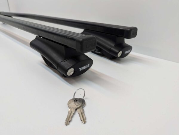 Bagaznik dachowy Thule SquareBar EVO 7125 + Stopy 775