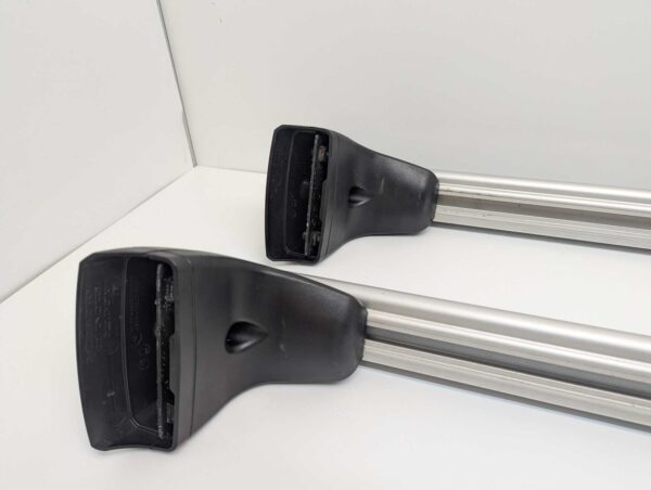 Bagaznik dachowy Thule ProBar 391 + Kit 183149 + Stopy 751