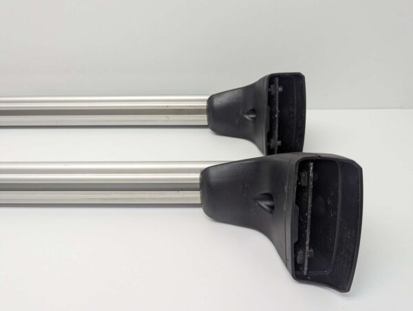 Bagaznik dachowy Thule ProBar 391 + Kit 183072 + Stopy 751