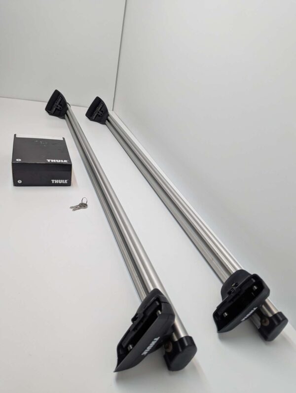 Bagaznik dachowy Thule ProBar 391 + Kit 184029 + Stopy 753