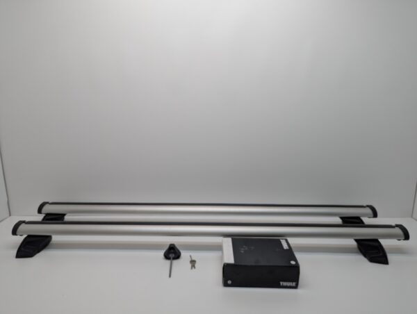 Bagaznik dachowy Thule ProBar 391 + Kit 186075 + Stopy 7106