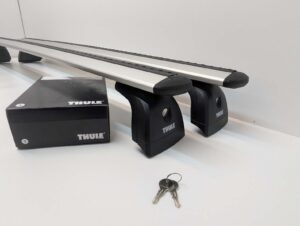 Bagaznik dachowy Thule WingBar EVO 711500 + Kit 183031 + Stopy 751