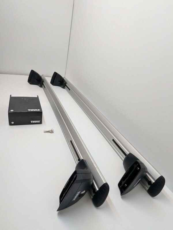 PXL_20260623_132958796_scaled-6.jpg Bagaznik dachowy Thule WingBar EVO 711500 + Kit 183138 + Stopy 751