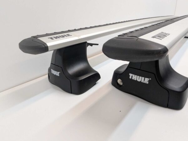 Bagaznik dachowy Thule WingBar EVO 711500 + Kit 141381 + Stopy 754