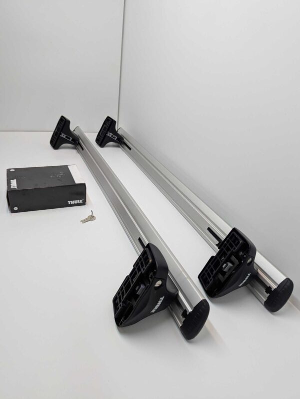Bagaznik dachowy Thule WingBar EVO 711500 + Kit 141643 + Stopy 754