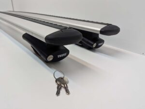 Bagaznik dachowy Thule WingBar EVO 711500 + Stopy 775