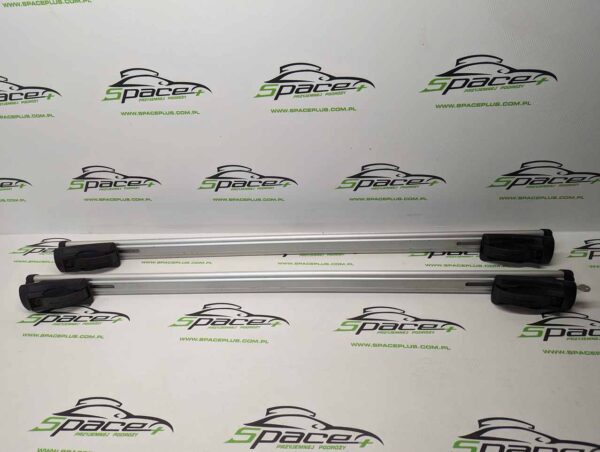 Bagaznik dachowy Thule Aerobar 863 + Stopy 775