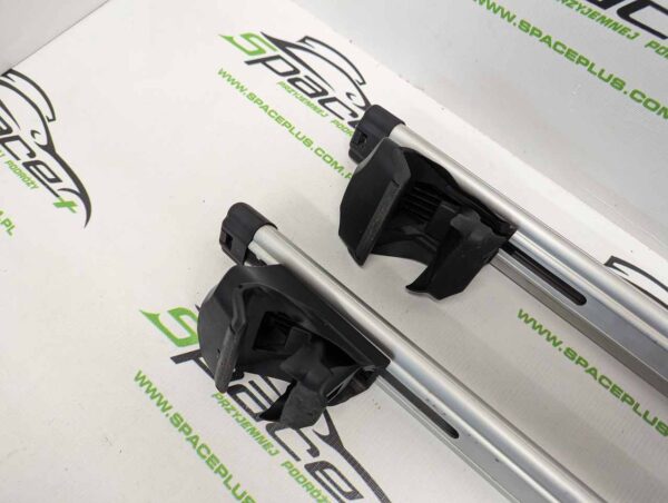 Bagaznik dachowy Thule Aerobar 863 + Stopy 755