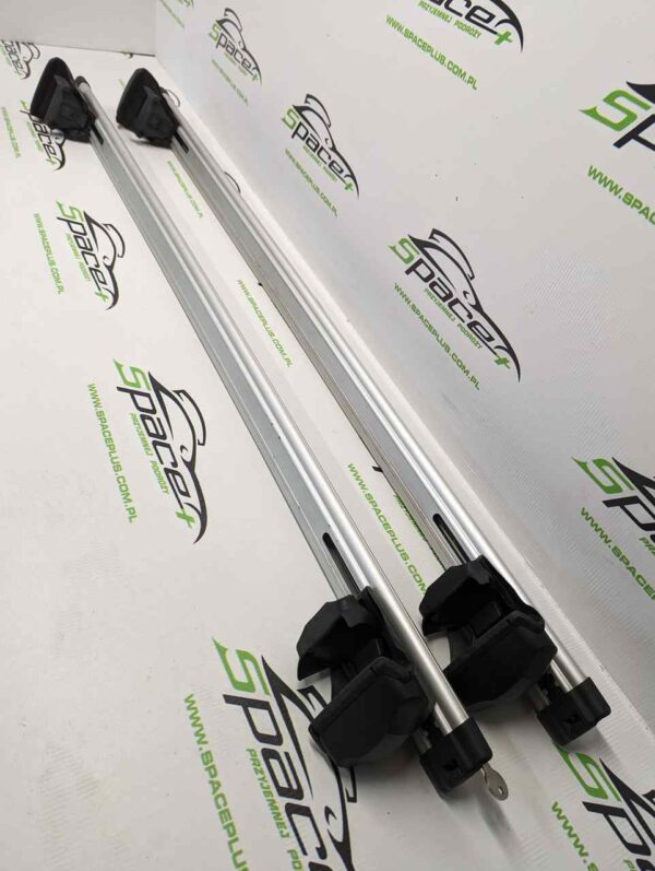 Bagaznik dachowy Thule Aerobar 863 + Stopy 755