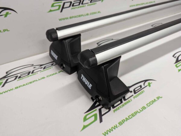 PXL_20260208_062828998_scaled-1.jpg Bagaznik dachowy Thule Aerobar 863 + Kit 145004 + Stopy 7105