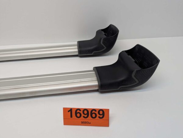 Bagażnik dachowy bazowy belki poprzeczki Thule Wingbar Edge 9593